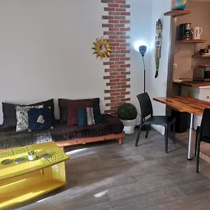  Appartement Avec Chambre Séparée/métro/piscine